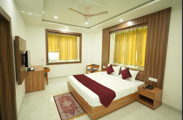 divine hotel and resorts