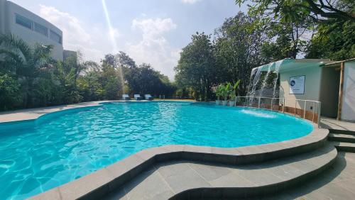 giovanni village resort