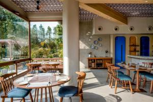 giovanni village resort