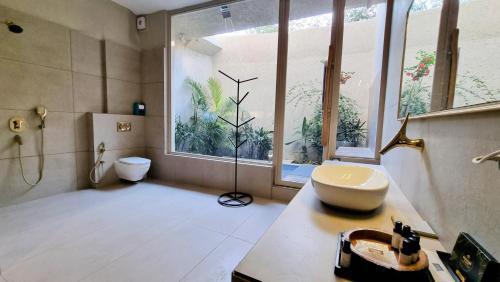 giovanni village resort