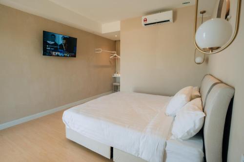 White Roses Cottage,,4 star