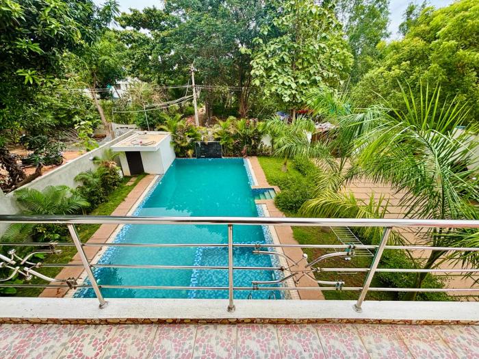 courtyard castle heritage resort