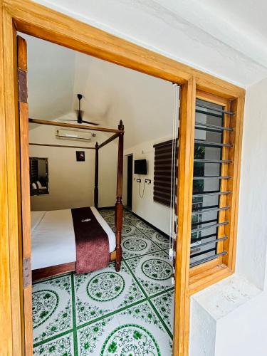 courtyard castle heritage resort