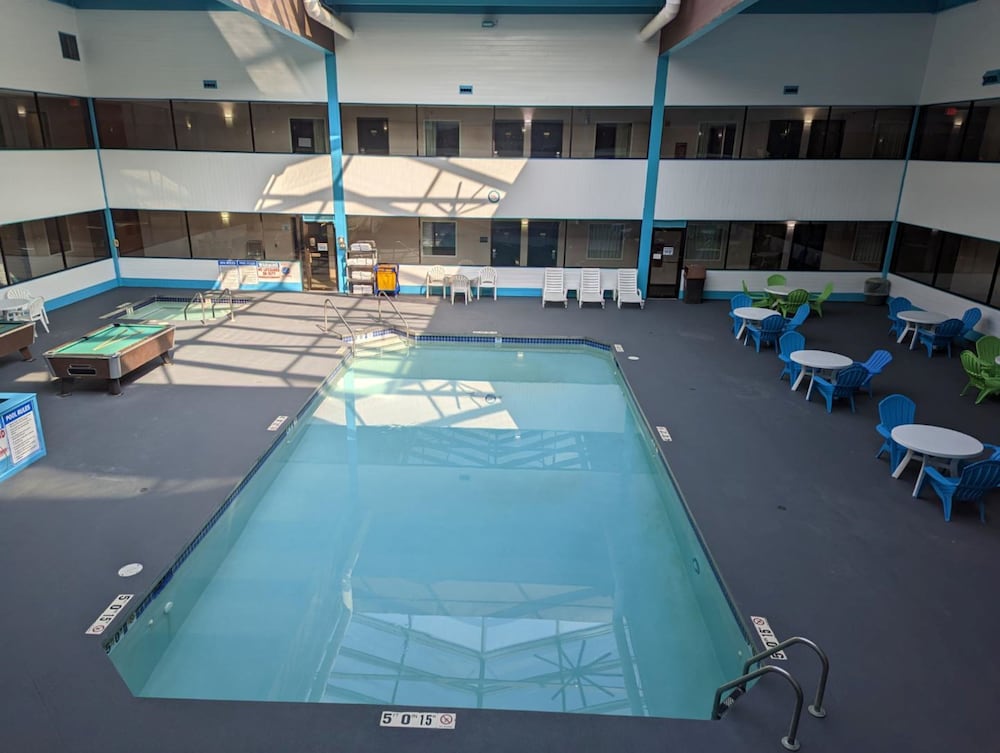 woodfield inn and suites