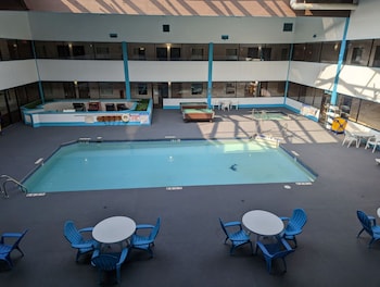 woodfield inn and suites