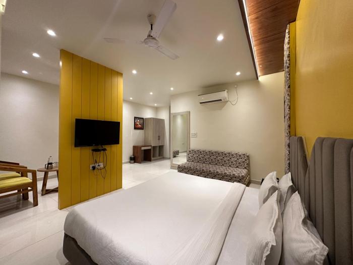 ab hotel and restaurant