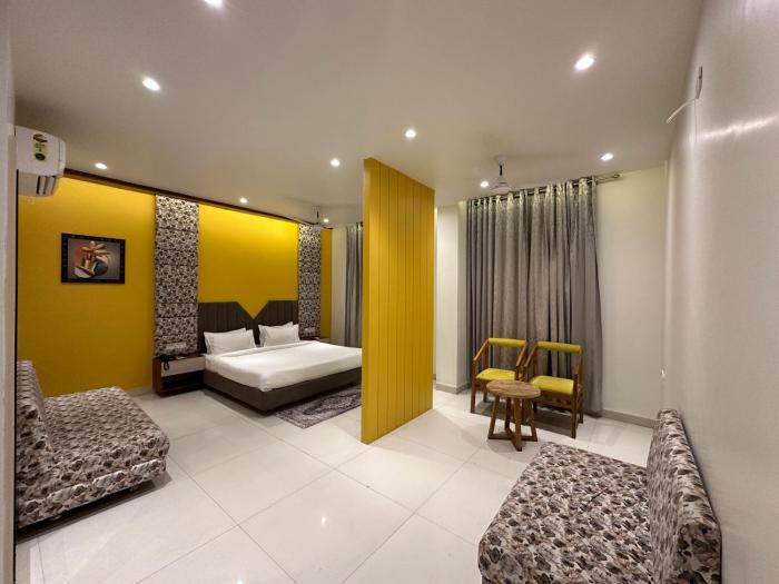 ab hotel and restaurant