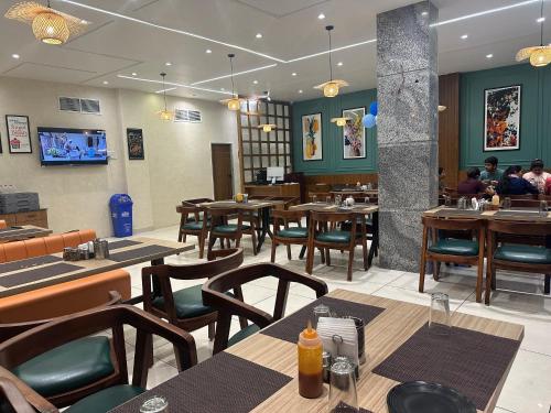 ab hotel and restaurant