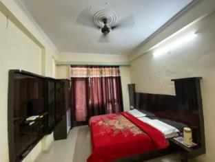 hotel aashirwad katra by grb