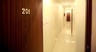 hotel grace executive