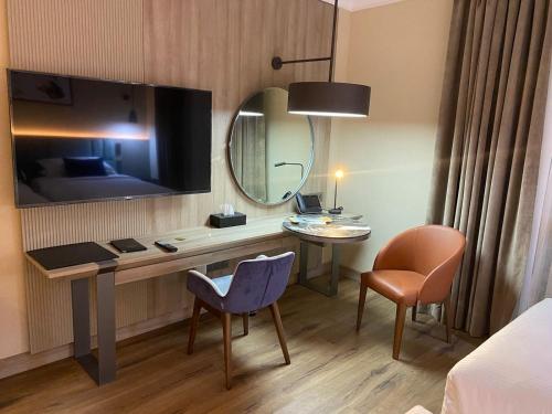 roya al andalus hotel