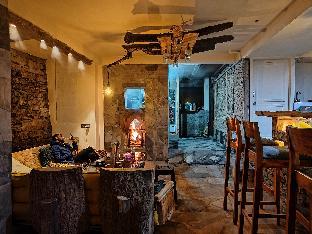 Art Village Naggar,,4 star