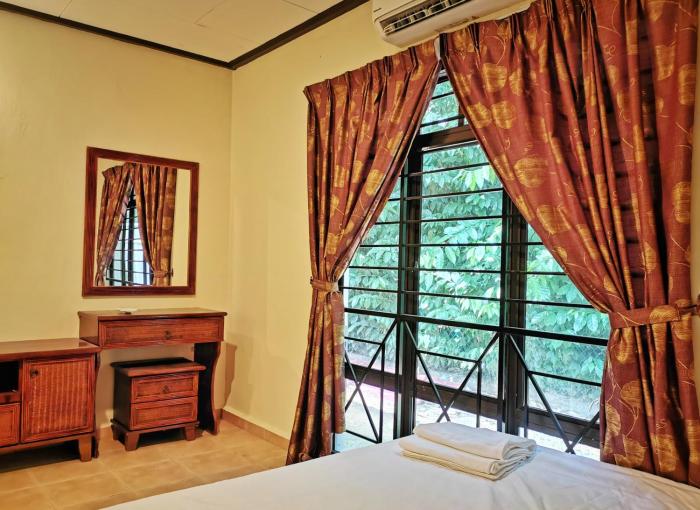 yussy homestay at afamosa villa