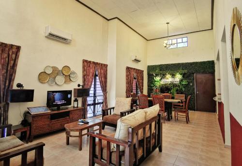 yussy homestay at afamosa villa