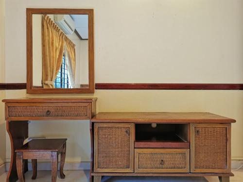 yussy homestay at afamosa villa