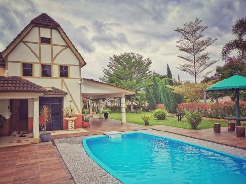 yussy homestay at afamosa villa