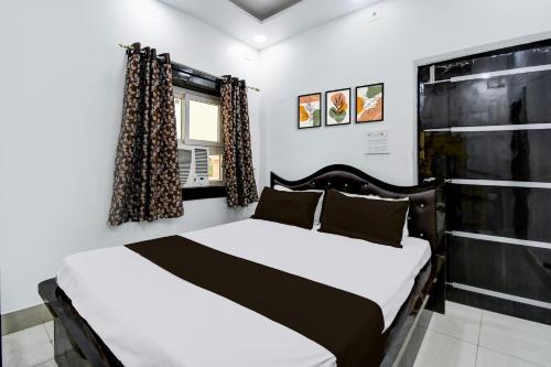 Super Hotel O Magadh Guest House,,3 star