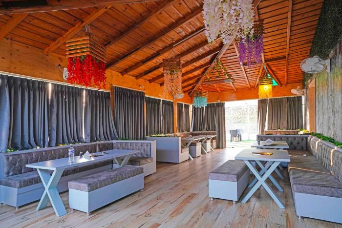 hotel o aditya residency uk04