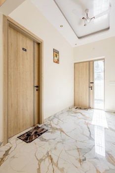 lime tree bnb pari chowk