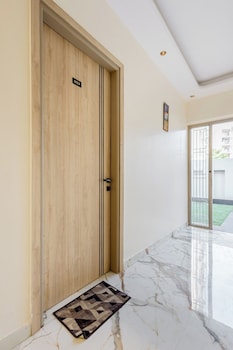 lime tree bnb pari chowk