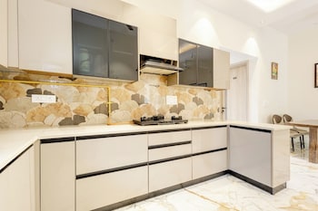 lime tree bnb pari chowk