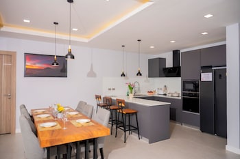 Zensiri Koh Chang,,4 star