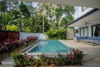 Zensiri Koh Chang,,4 star
