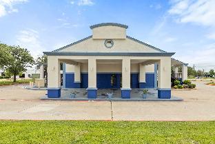 days inn by wyndham mckinney