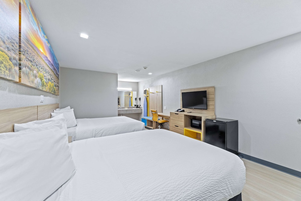 days inn by wyndham mckinney