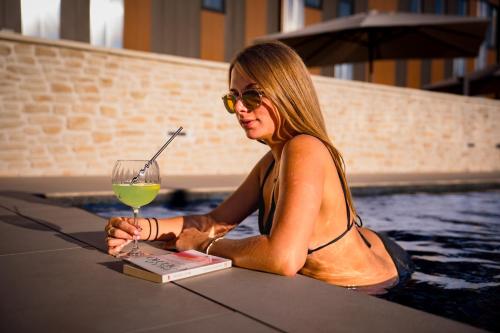 bo hotels ambronay
