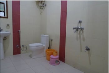 hotel jhansla by grb