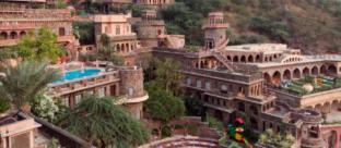 hotel jhansla by grb