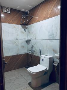 Igloo Stay Edachira,,2 star