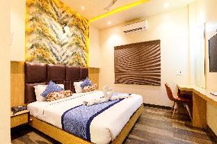 hotel urban galaxy near golden temple