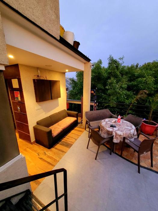 hotel urban galaxy near golden temple