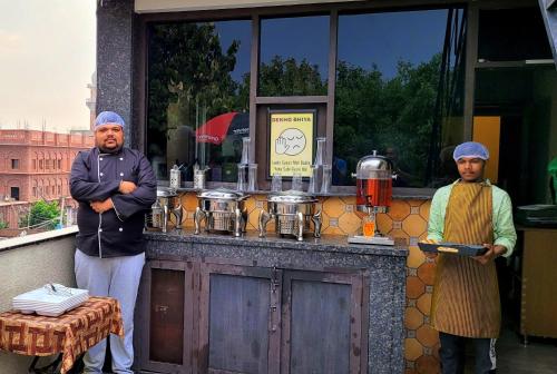 hotel urban galaxy near golden temple