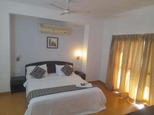 Hotel Prestige Inn,,3 star