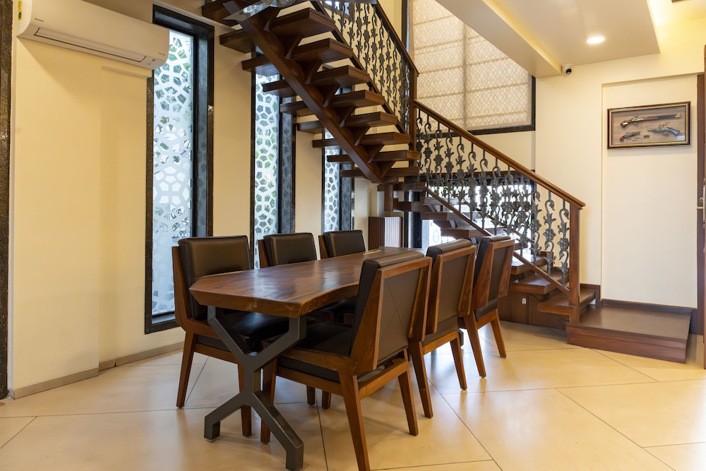 vesperia luxury villas lonavala