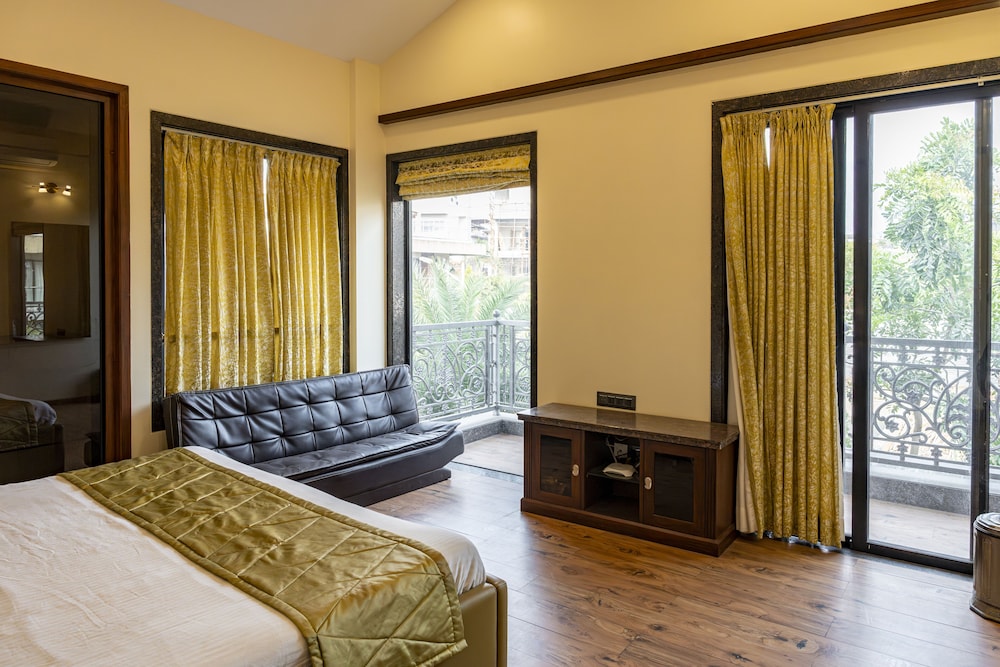 vesperia luxury villas lonavala