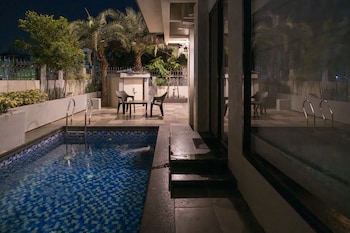 vesperia luxury villas lonavala