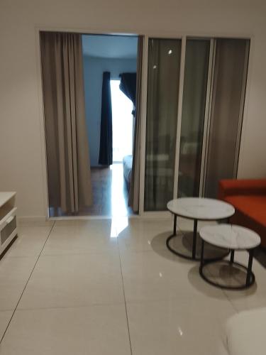 quill suites klcc
