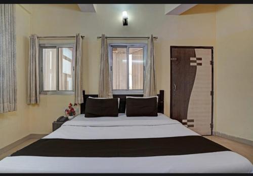 Hotel Ak Vilas - Best Budgeted Hotel In Jaipur,,3 star