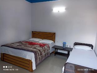 anand home stay and hotel phata