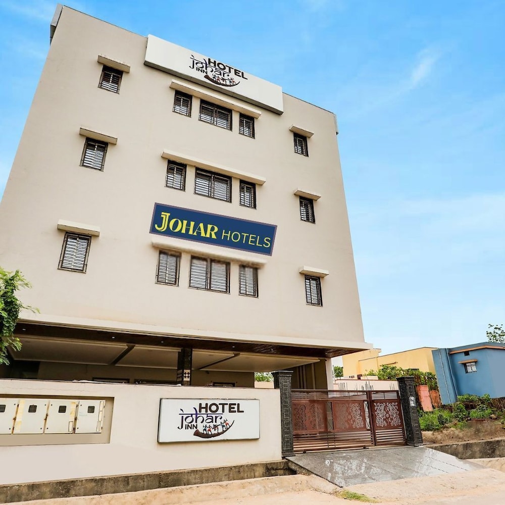 hotel johar inn