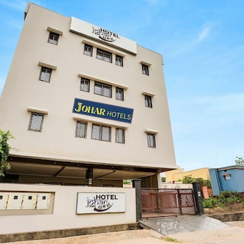 hotel johar inn