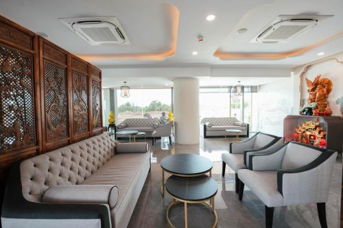 aura hotel hatyai
