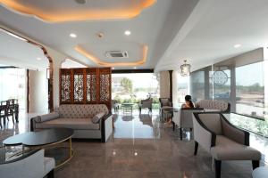 Aura Hotel Hatyai,,4 star