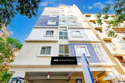 Super Townhouse Nirvana Elite,,4 star