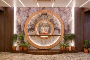 super townhouse oak bulbuli neer