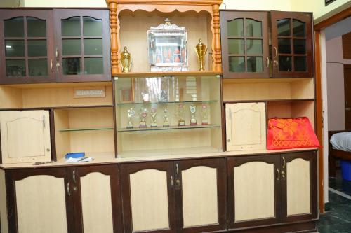 Ss Nivas Stayhome,,2 star